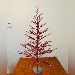 Vintage pink Tinsel Aluminum Decorative Holiday Tree with Stand Christmas 40” 🎄